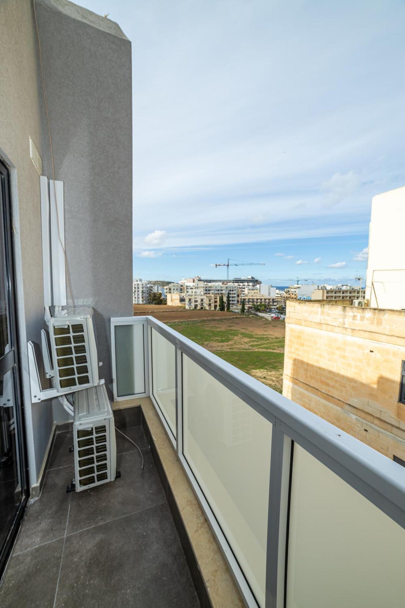Charming Corner Apartment With Country View 2Br St. Paul's Bay Buitenkant foto